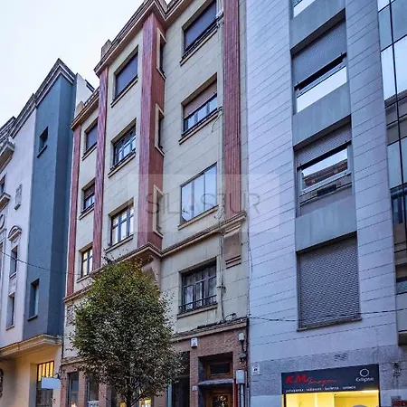 Asturches Χιχόν