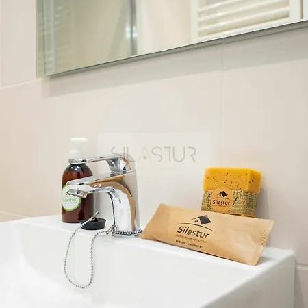 Asturches Χιχόν